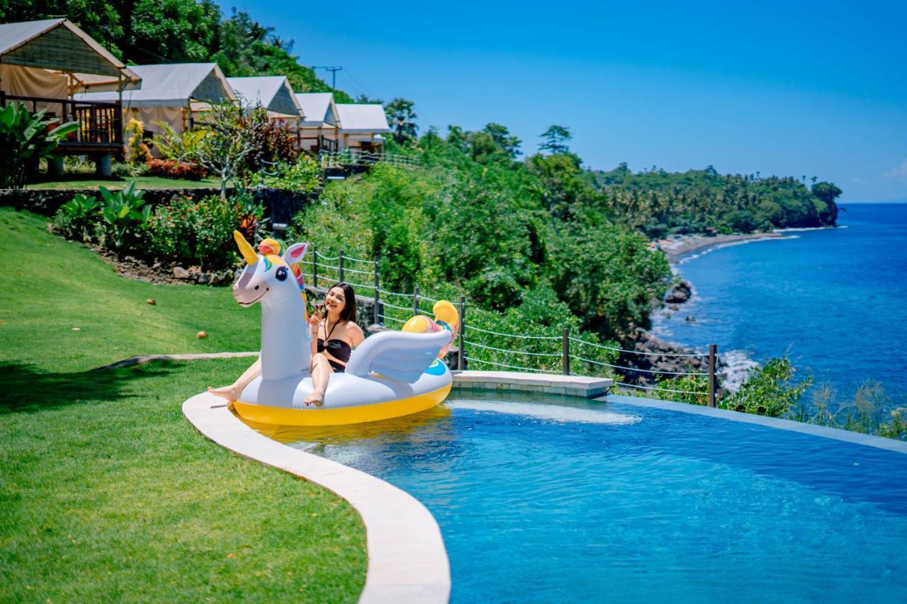 Bali Cliff Glamping Hotel Seraya Exterior photo