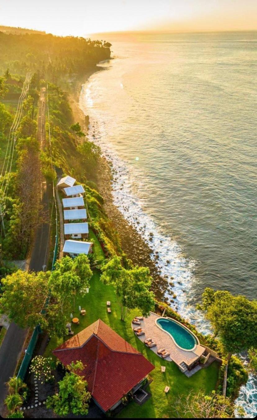 Bali Cliff Glamping Hotel Seraya Exterior photo