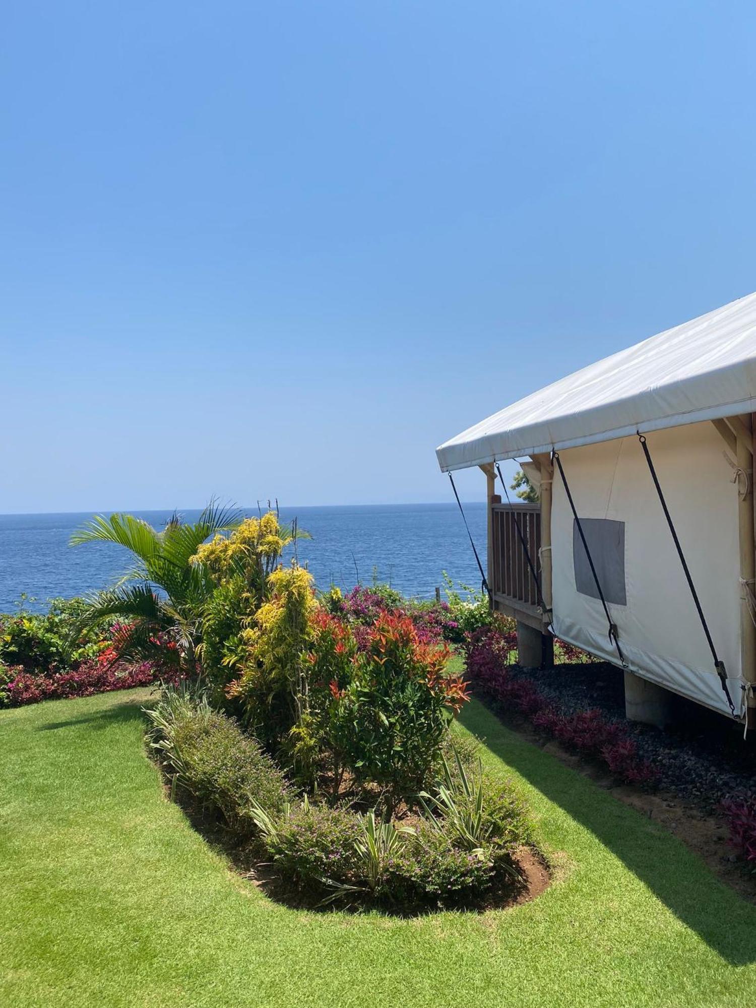 Bali Cliff Glamping Hotel Seraya Exterior photo